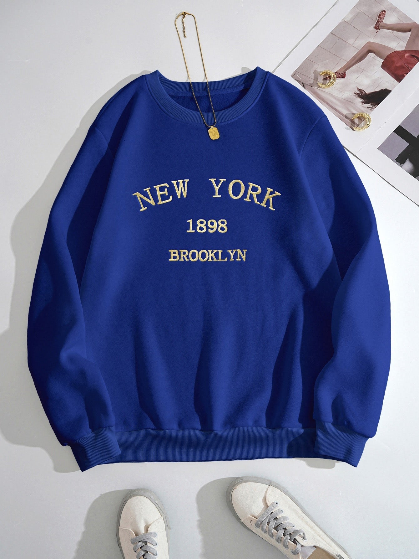 Shein Letter Graphic Thermal Lined Sweatshirt